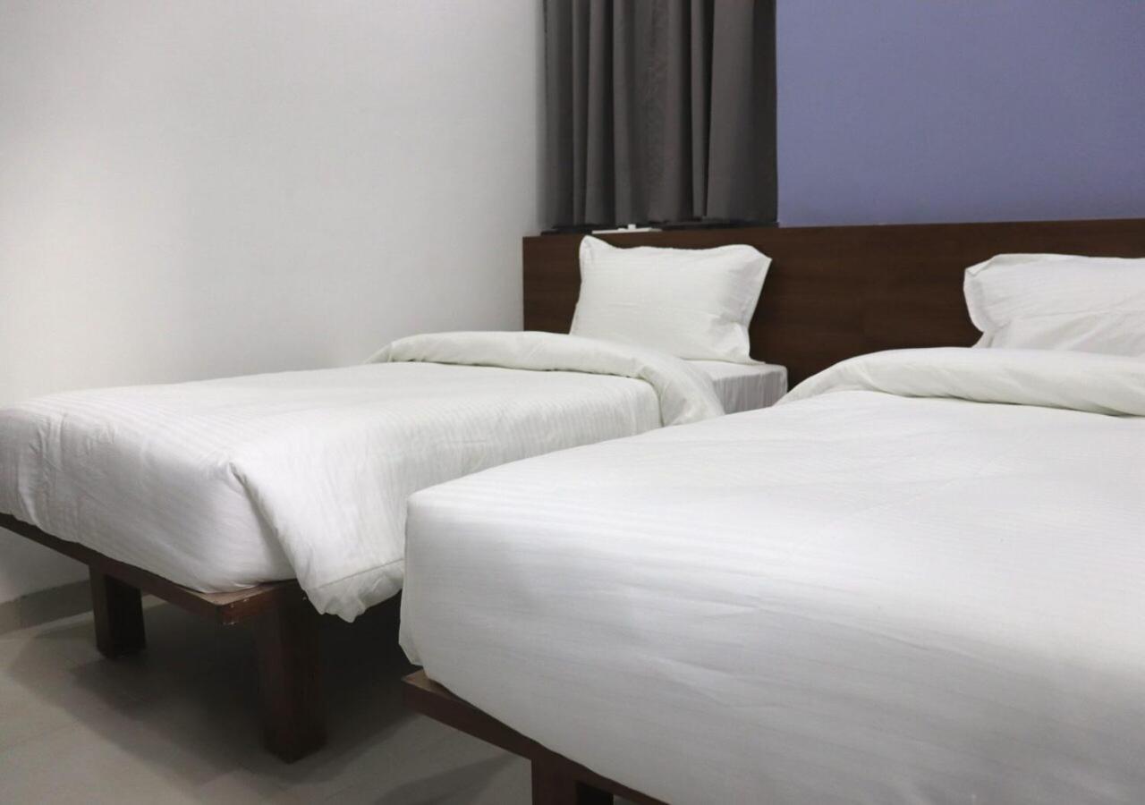 Sharman Suites Пуна Экстерьер фото