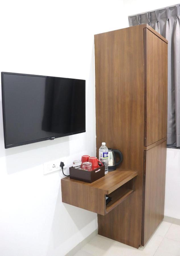 Sharman Suites Пуна Экстерьер фото