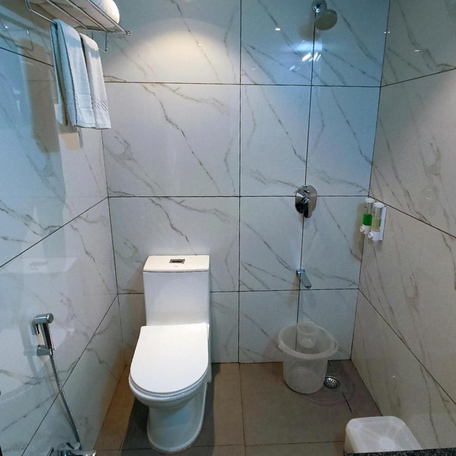 Sharman Suites Пуна Экстерьер фото
